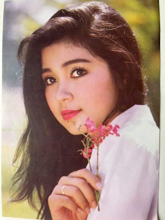 Việt Trinh thời trẻ