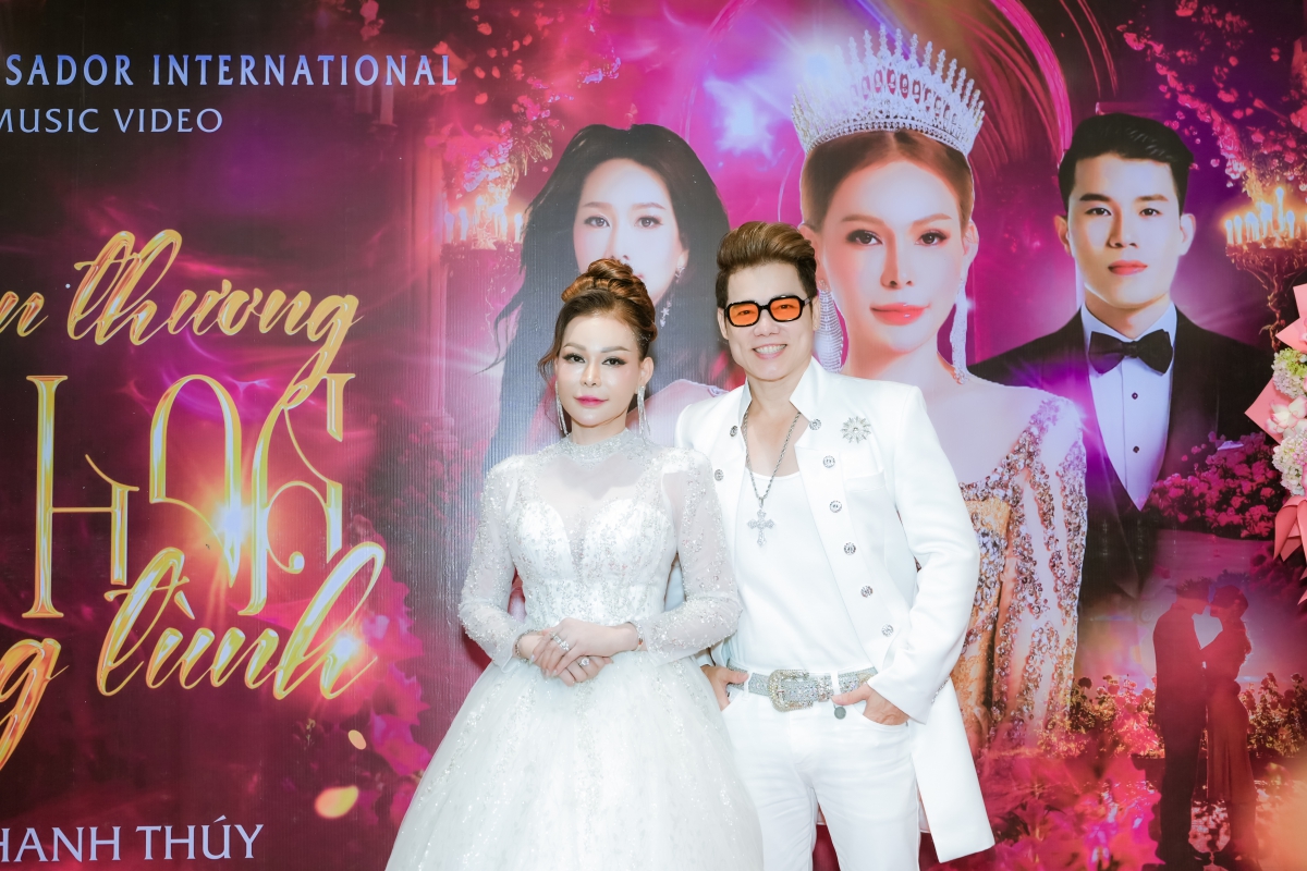 Hoa hậu Thanh Thúy tại buổi ra mắt giới thiệu MV