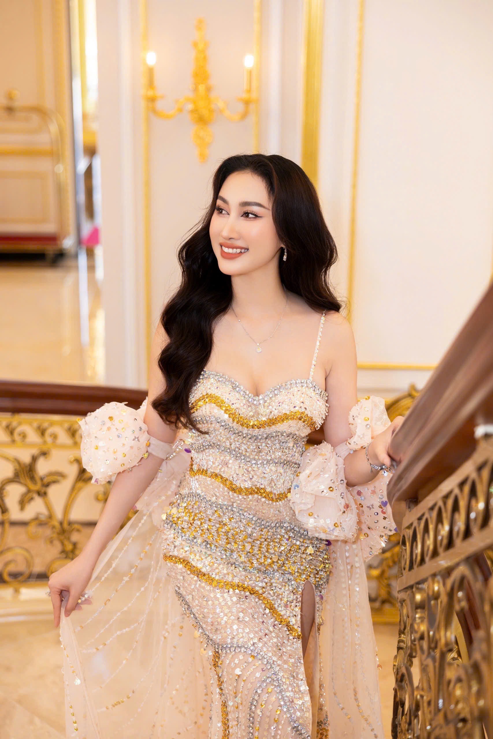 Chân dung Đoàn Hồng Trang
