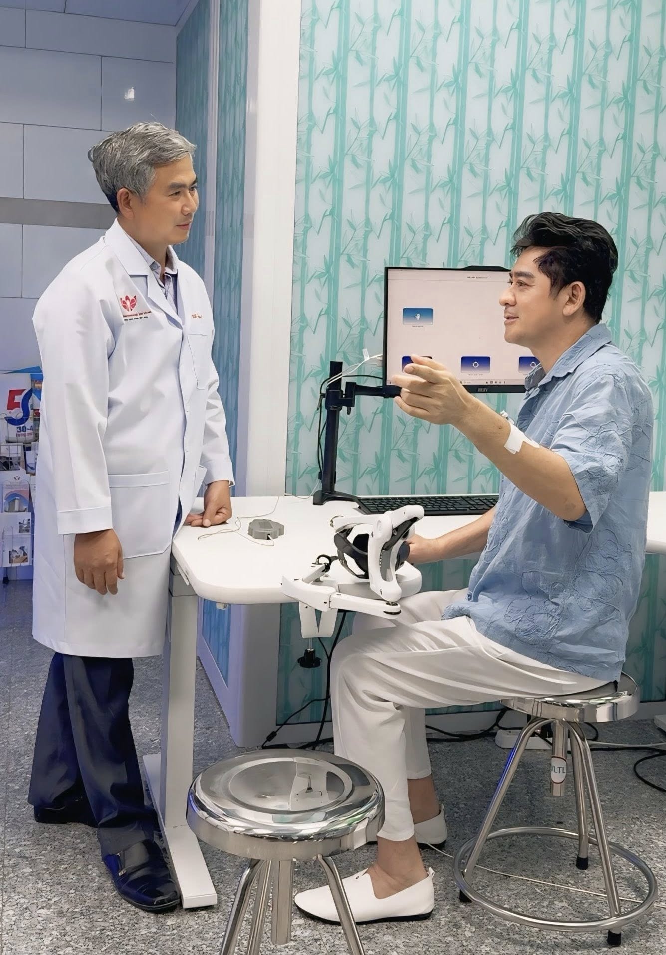Diễn viên Huỳnh Anh Tuấn lộ diện