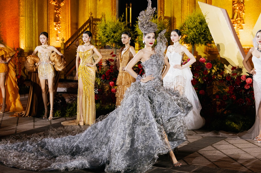 Chiếc mũ độc đáo của Hoa hậu Lê Hoàng Phương