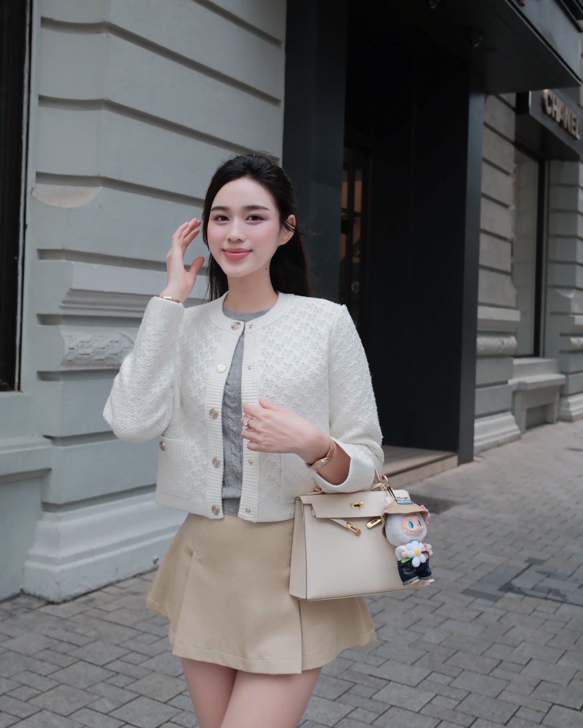 Đỗ Thị Hà khoe cuộc sống vợ thiếu gia