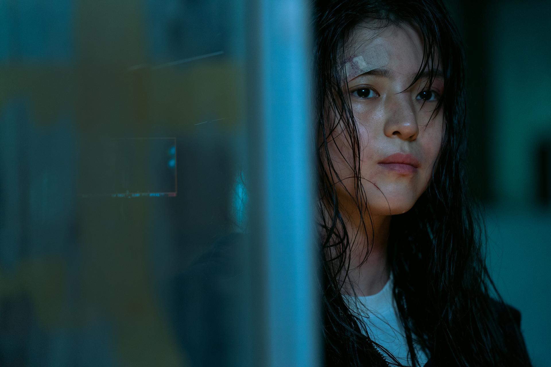 Han So Hee trong cảnh hành động của My Name
