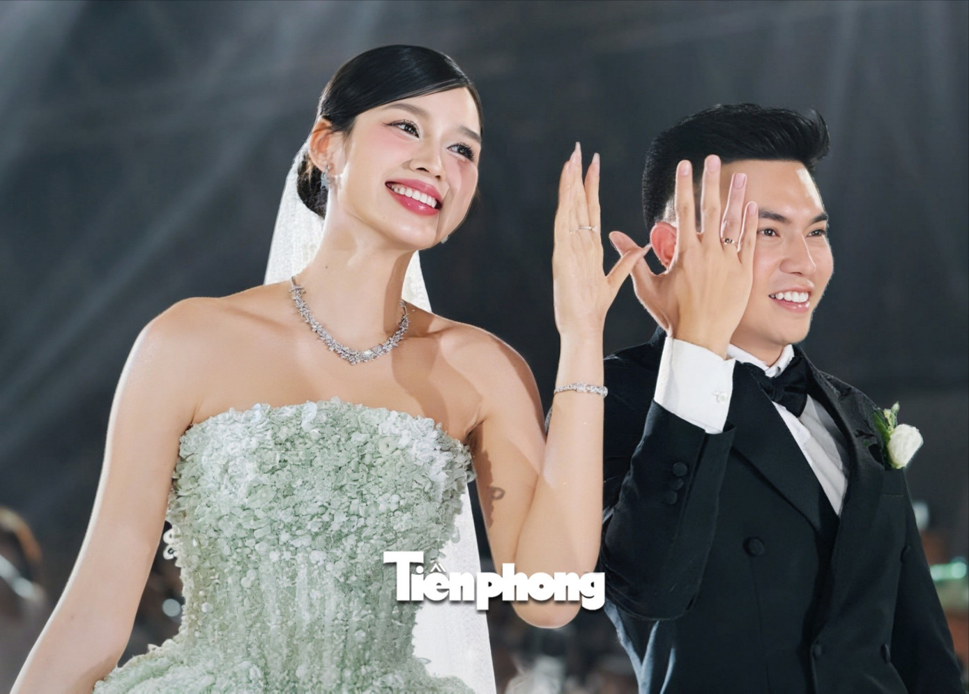 Hình ảnh trong video tình yêu Cảnh đồng lúa và biển cả miền Trung