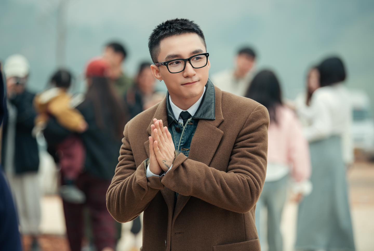 Sơn Tùng và công ty quyên góp 1,6 tỷ đồng hỗ trợ bà con vùng bão lũ