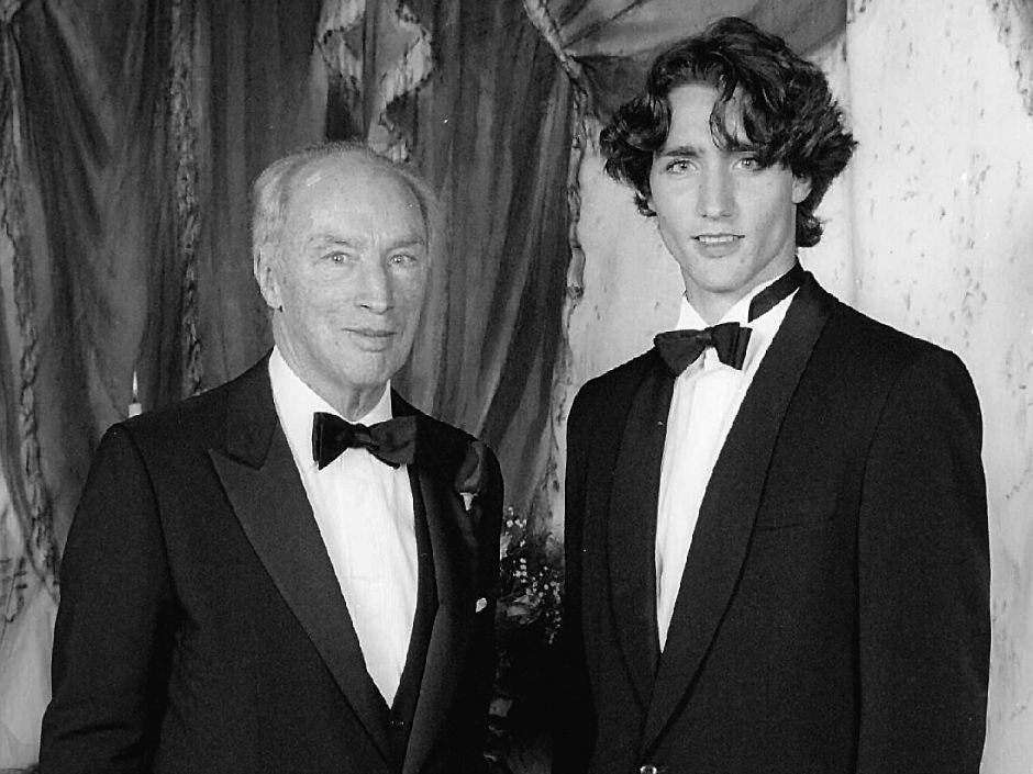 Ông Justin và cha.