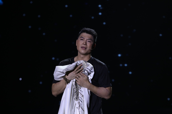 Hái Gia Liu tiết lộ cát-xê mời Ưng Hoàng Phúc- Ảnh 4. Hình ảnh Hái Gia Liu tại cuộc thi