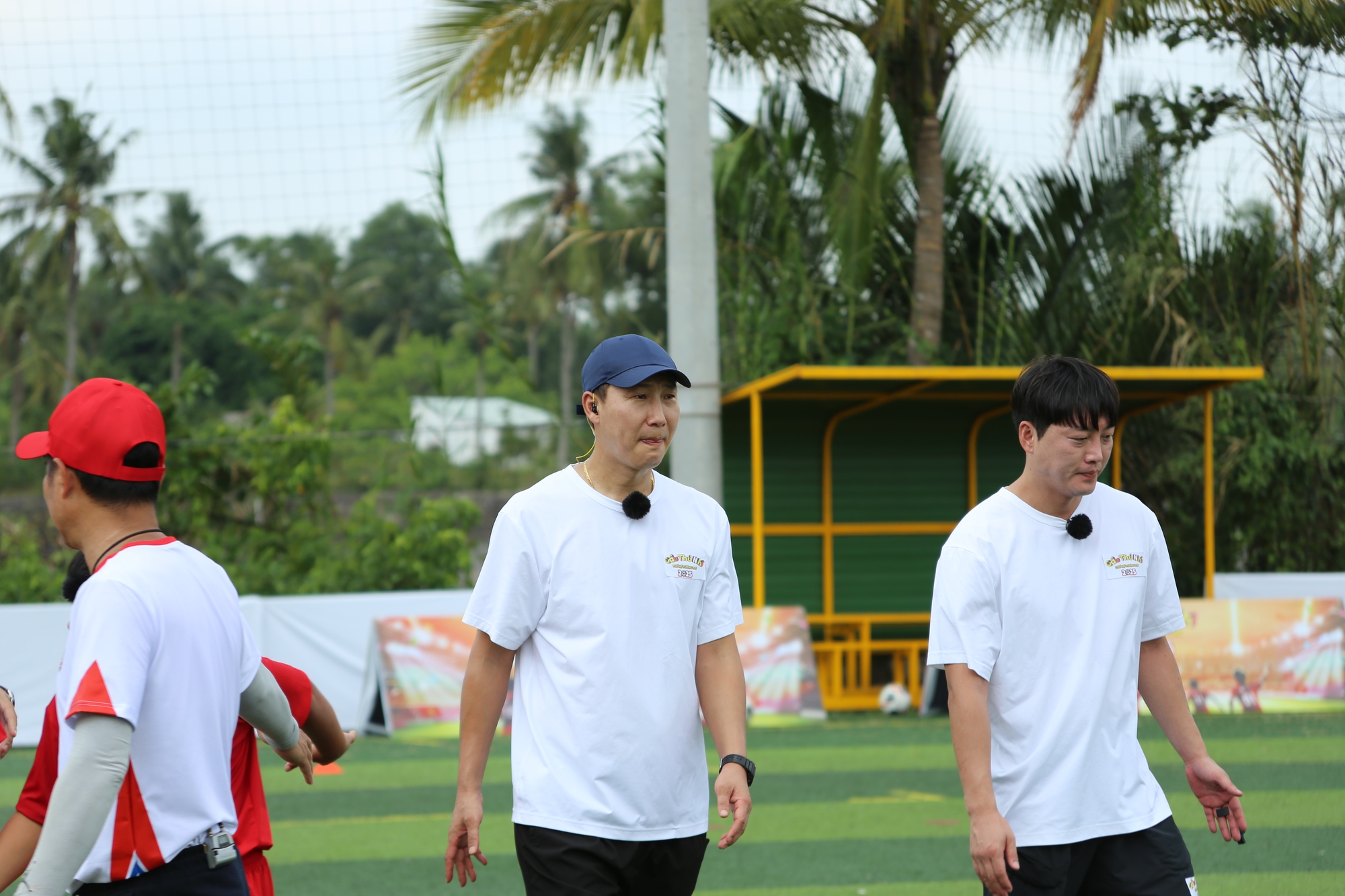 Minh Thuận và Trần Quân được đánh giá cao Hai cầu thủ nhí Minh Thuận và Trần Quân trong buổi tập