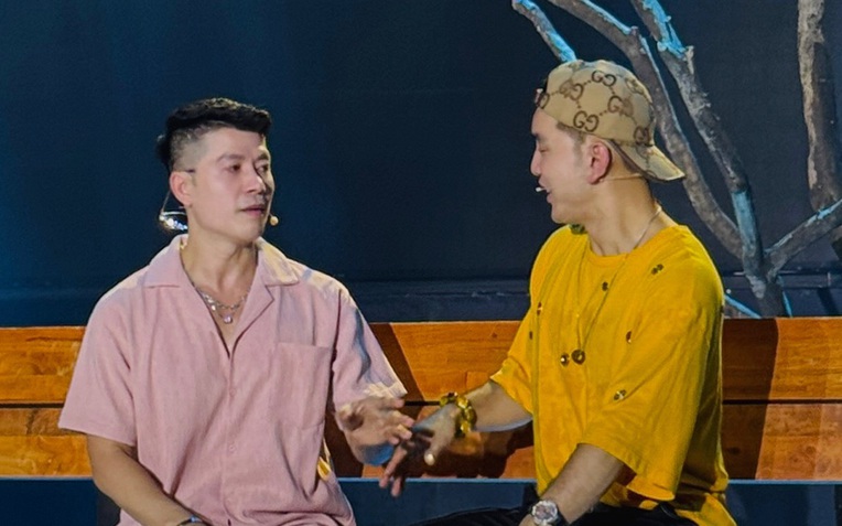 Hái Gia Liu tiết lộ cát-xê mời Ưng Hoàng Phúc- Ảnh 1. Hái Gia Liu tiết lộ cát-xê mời Ưng Hoàng Phúc