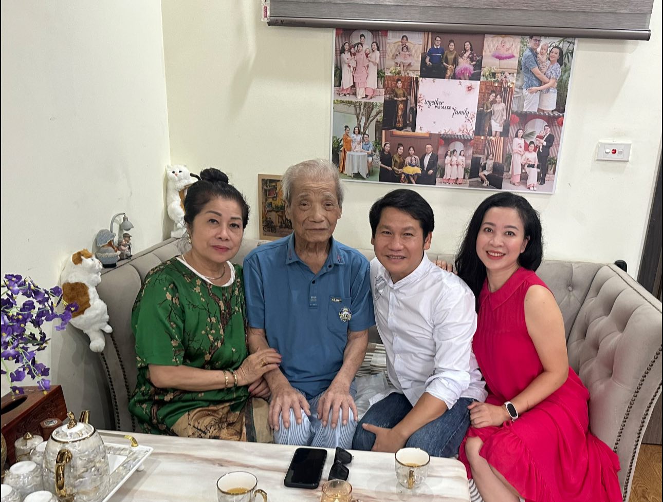 Gia đình NSND Trần Hiếu và ca sĩ Trọng Tấn