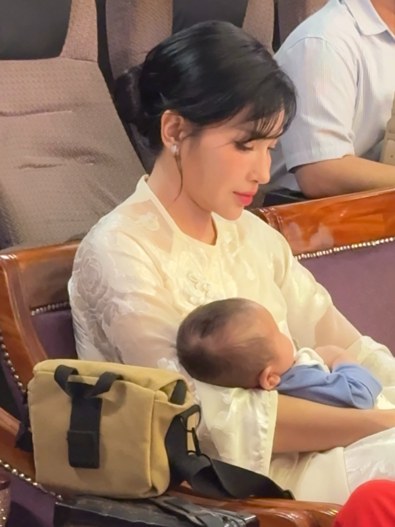 Nhiều đồn đoán Khả Như và Huỳnh Phương chuẩn bị về chung một nhà
