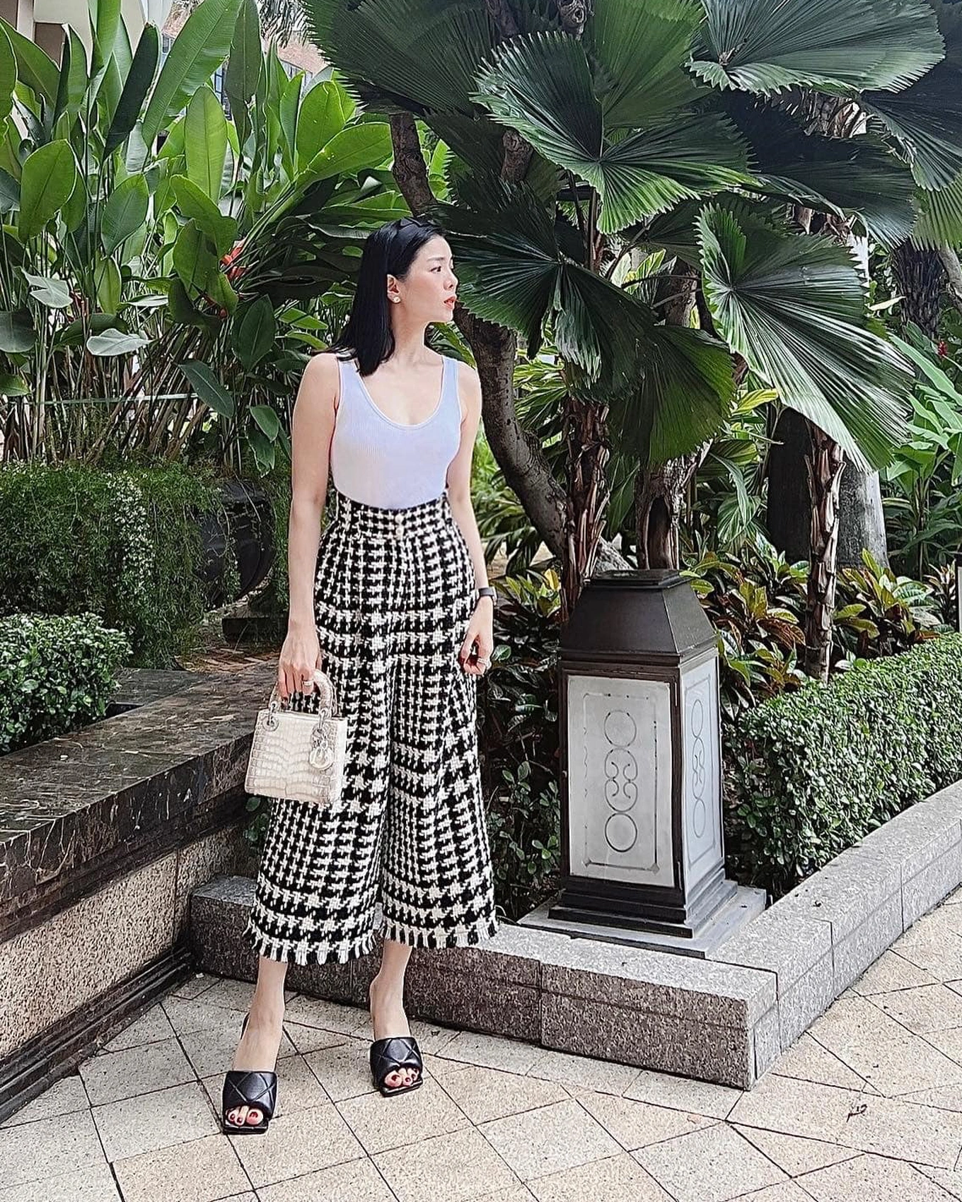 Túi hàng hiệu đắt tiền của Lệ Quyên Bộ sưu tập túi hàng hiệu phiên bản giới hạn giá trị cao