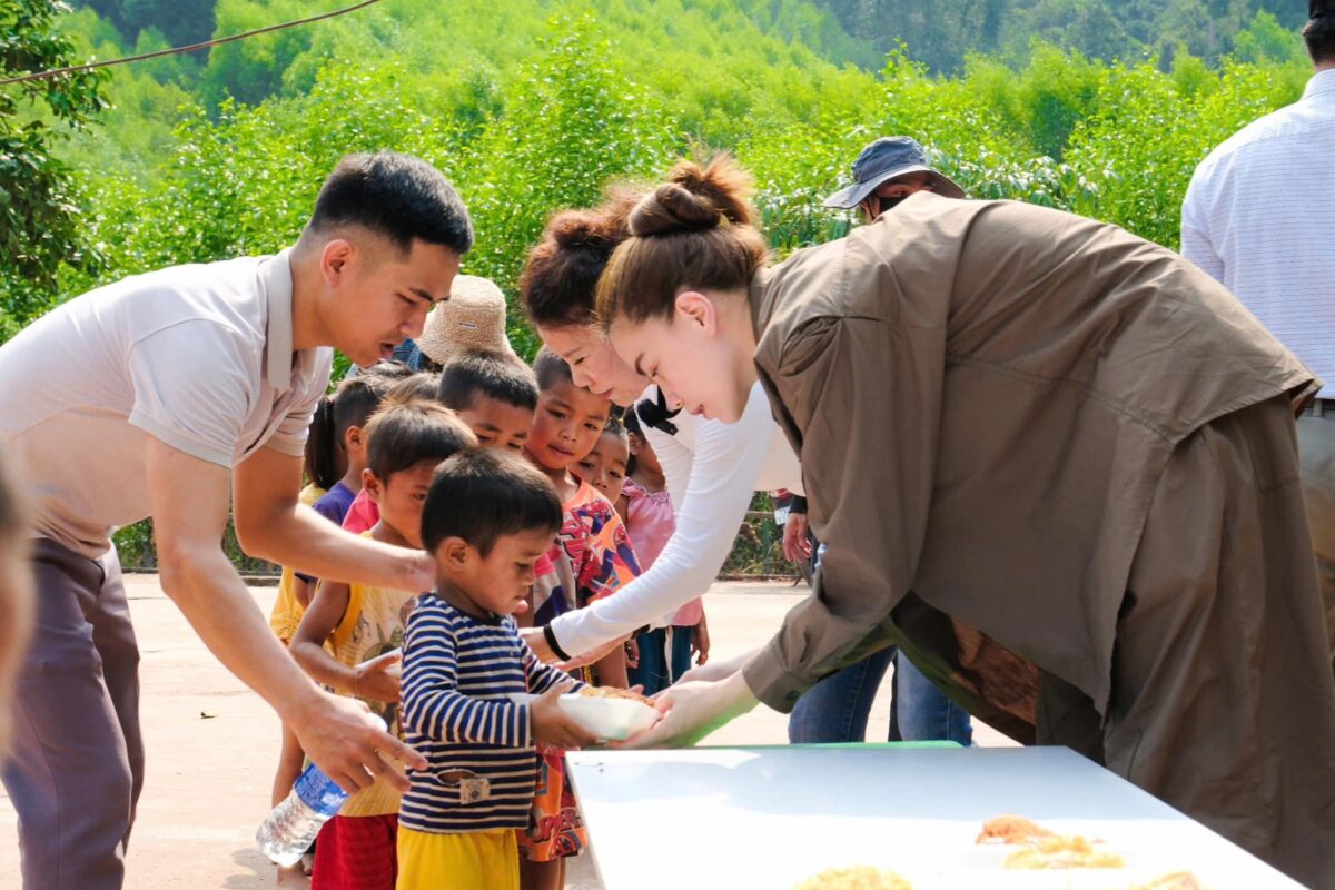 Ca sĩ Hồ Ngọc Hà lần đầu tiên làm giám khảo tại giải thưởng Hành động vì cộng đồng 2025- Ảnh 5. Ca sĩ Hồ Ngọc Hà làm giám khảo Human Act Prize 2025