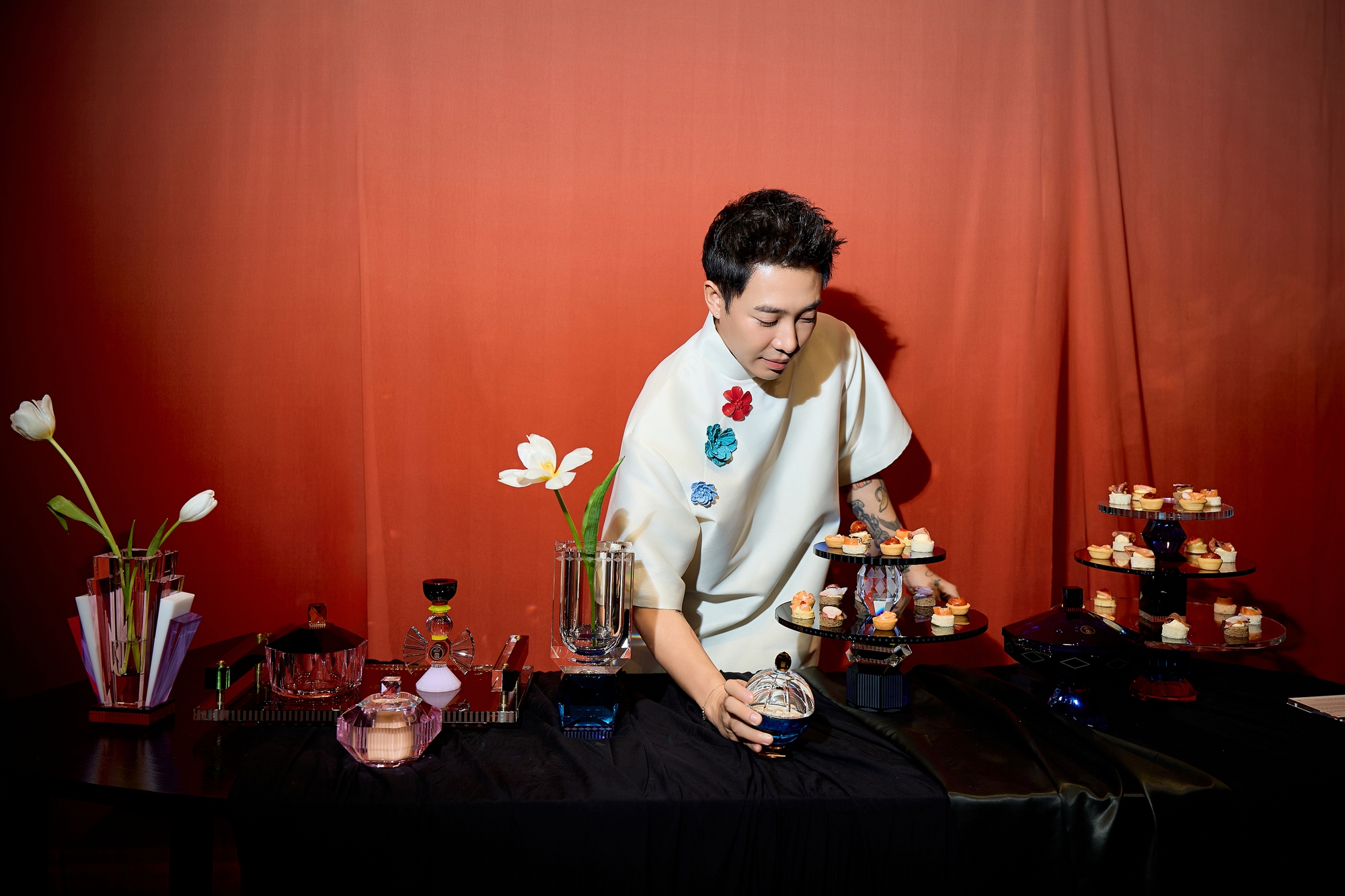 Hoàng Ku nhận giải thưởng Stylist xuất sắc