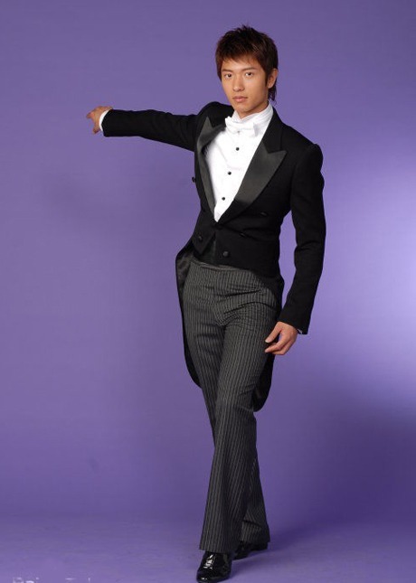 Phong tỏa tài sản, điều tra vợ CEO của nam vương Q.H- Ảnh 6. Cao Quân Hiền là nam vương đầu tiên của TVB