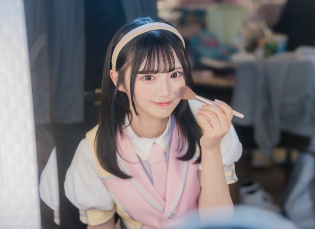 Một sao nữ vừa có màn bay màu nhanh nhất showbiz Miyazono Rena bị đuổi cổ khỏi nhóm và bay màu khỏi showbiz