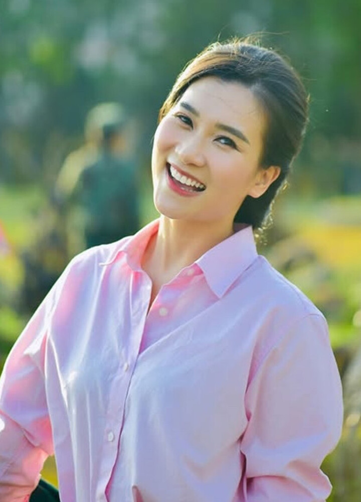 Khánh Trang với phong cách dẫn truyền cảm