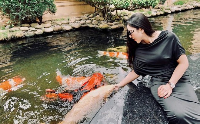 Nữ ca sĩ có hôn nhân ồn ào nhất nhì showbiz Ca sĩ Hà Thanh Xuân