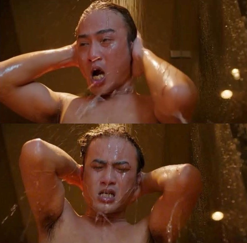 Cảnh trong nhà tắm của Doãn Quốc Đam