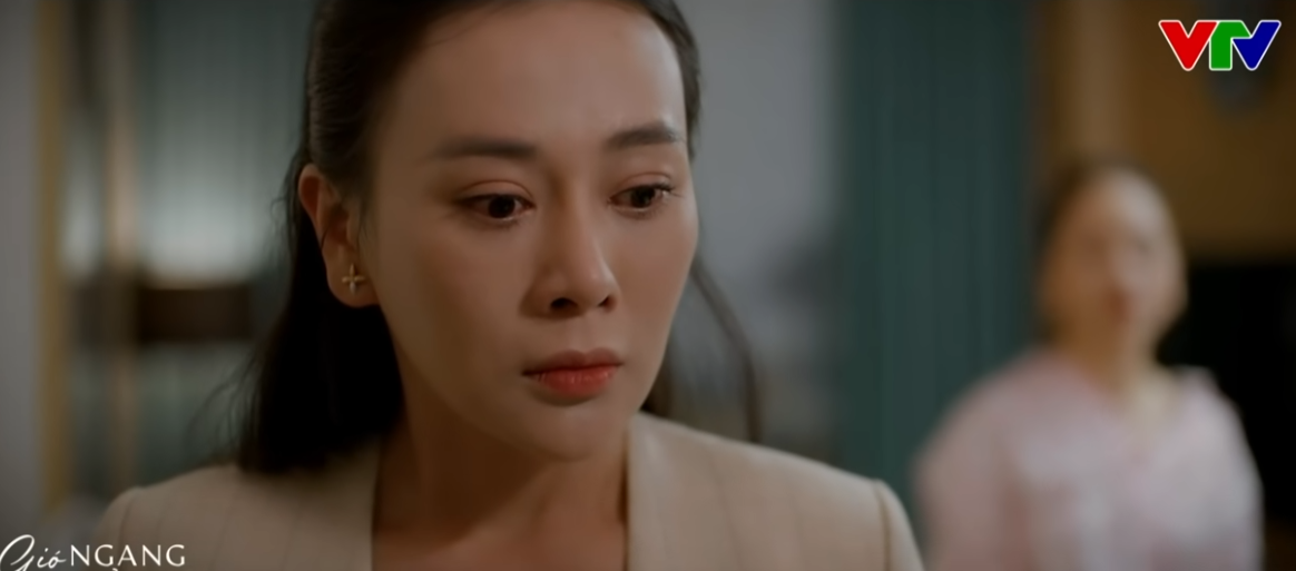 Câu nói của Phương Oanh khiến cả nước vỗ tay- Ảnh 4. Phương Oanh thể hiện hình ảnh người phụ nữ trưởng thành