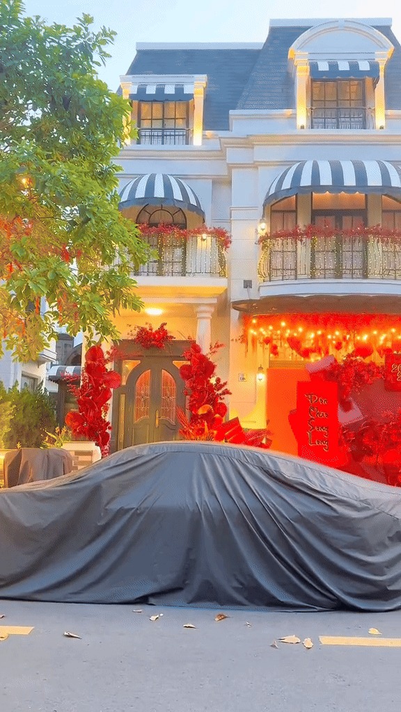 Đoàn Di Băng tiêu tiền ác- Ảnh 14. Trang trí biệt thự xa hoa