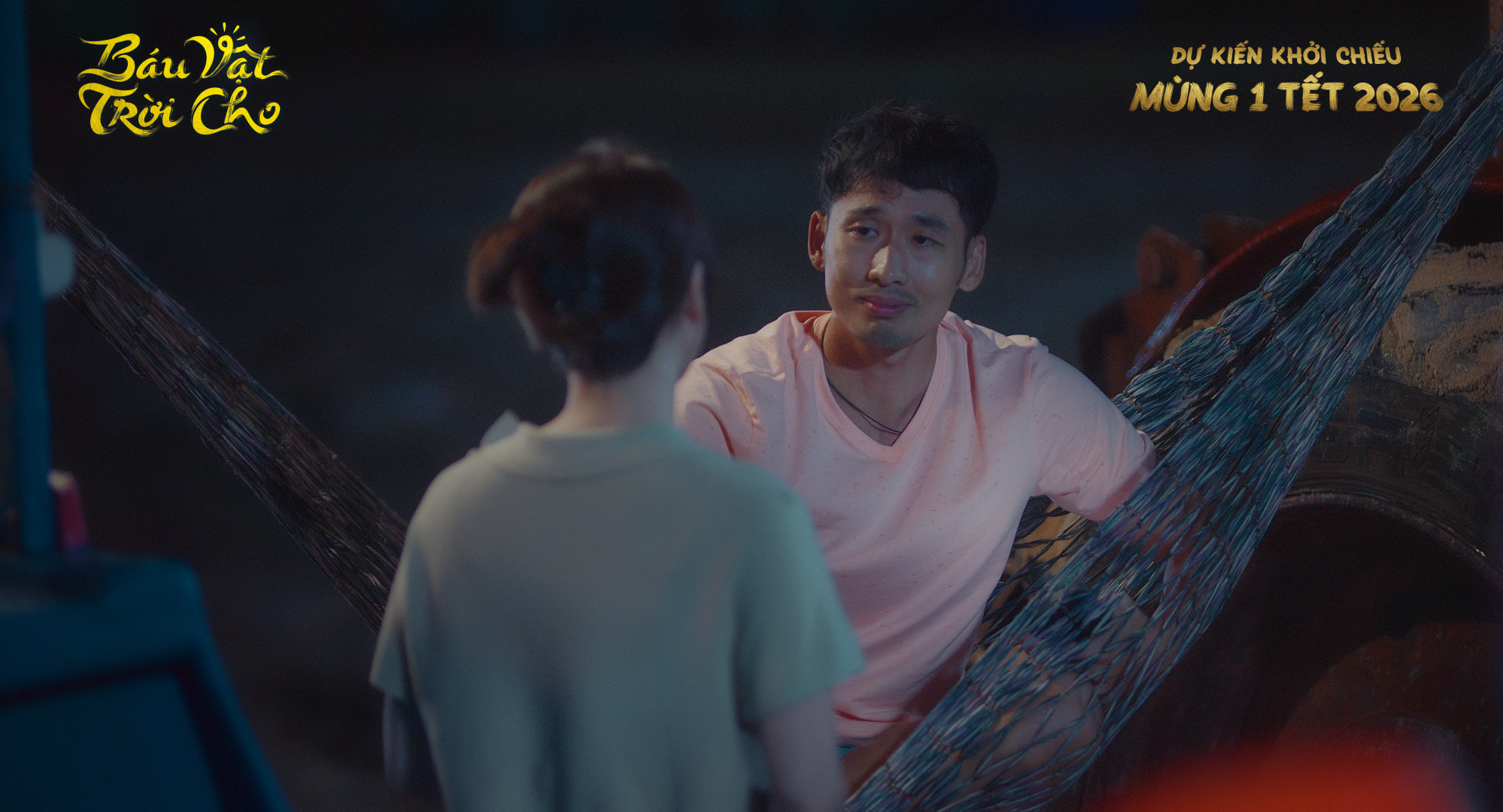 Phương Anh Đào và Tuấn Trần tương tác trong phim