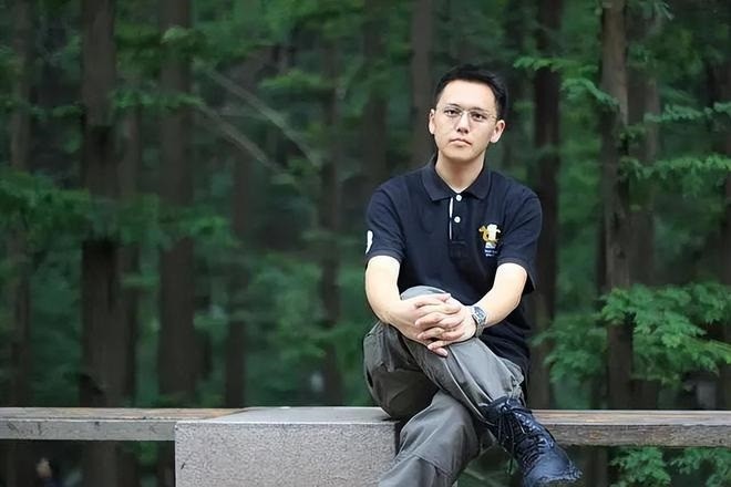 Ông Phỉ Nhiên ở hiện tại Sao nhí giữ được nét đẹp suốt nhiều năm