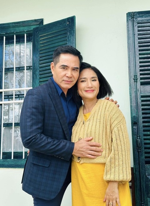 Trung Dũng và Cát Tường Diễn viên Trung Dũng và NSƯT Cát Tường trò chuyện