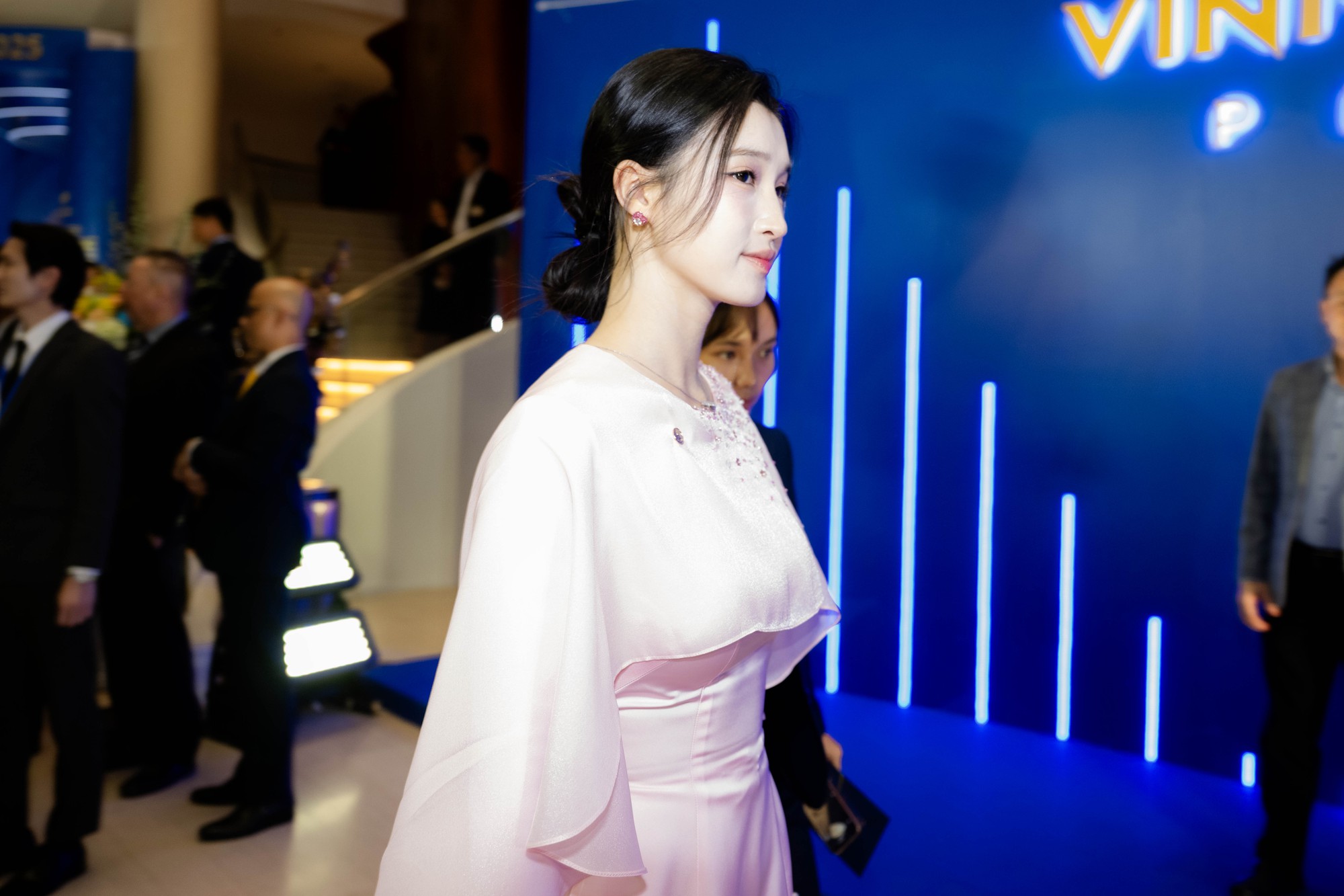 Khoảnh khắc đẹp rạng ngời của hai nàng dâu