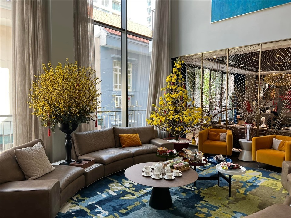 Phòng khách biệt thự Cường Đô La Phòng khách rộng lớn trong biệt thự