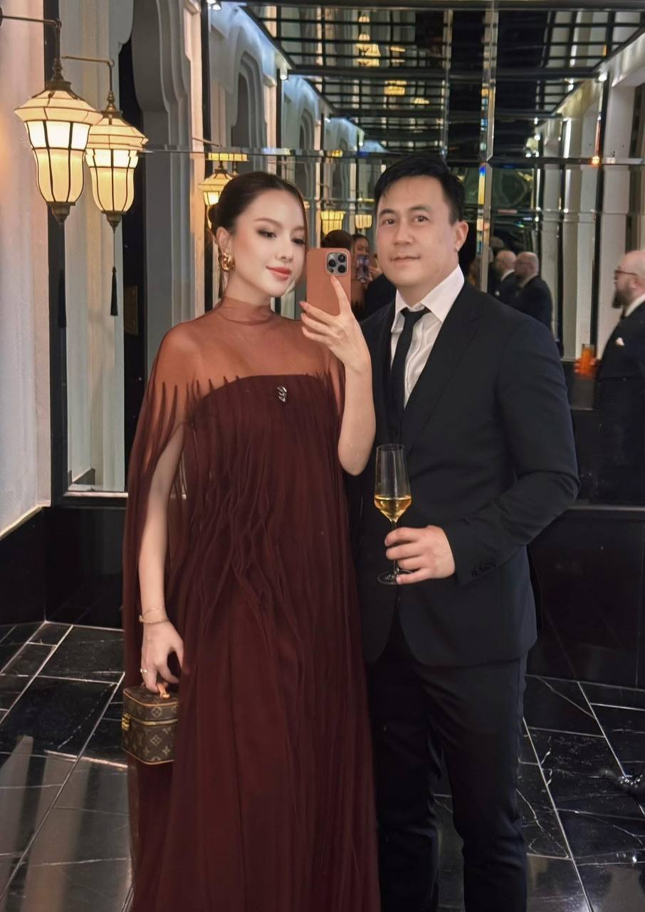 Lễ cưới Tiên Nguyễn tại Đà Nẵng: Cô dâu chú rể khoá môi, Hà Tăng - Linh Rin không tham dự- Ảnh 9. Băng Di và vị hôn phu cùng sánh đôi, cả hai là thành viên của hội bạn thân Hà Tăng, Tiên Nguyễn