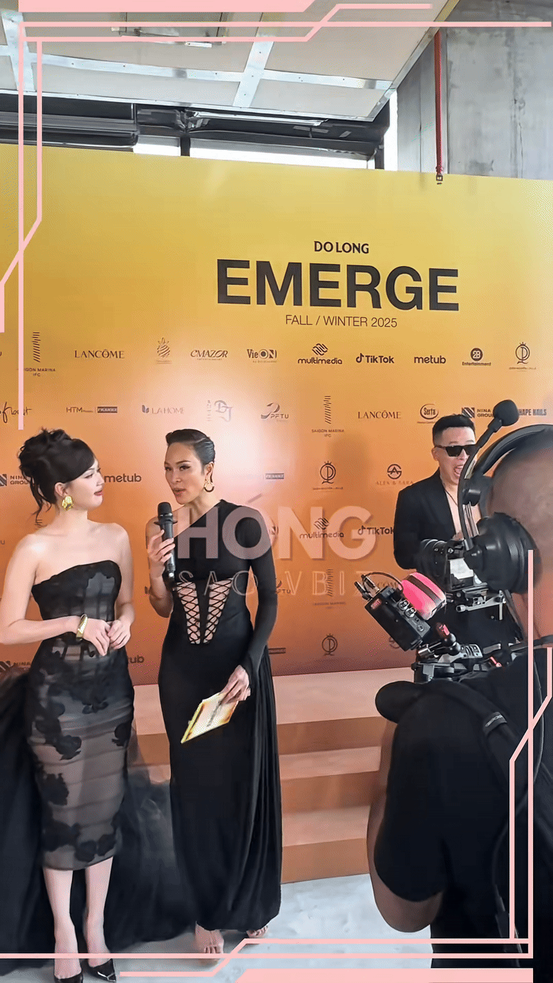 Ngọc Trinh và Vũ Khắc Tiệp như người dưng khi đụng mặt