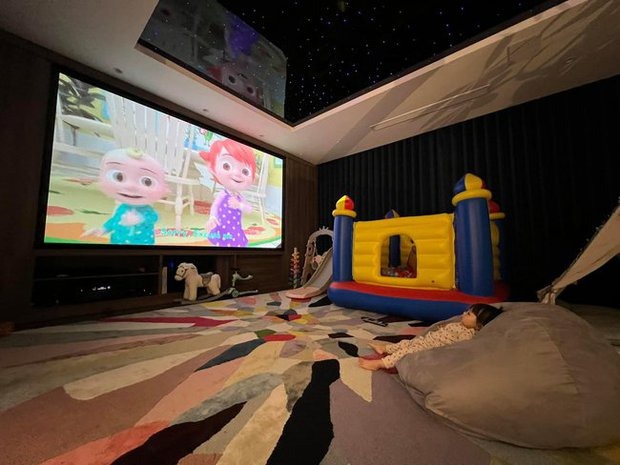 Rạp chiếu phim tại gia Rạp chiếu phim cá nhân trong biệt thự