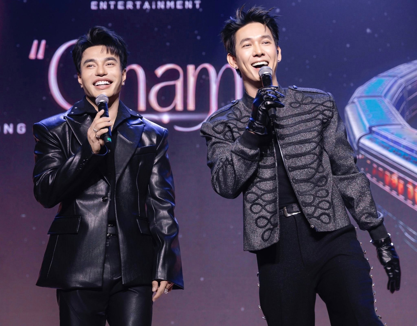 Lê Dương Bảo Lâm cầu cứu vì fan meeting ế vé Lê Dương Bảo Lâm cầu cứu